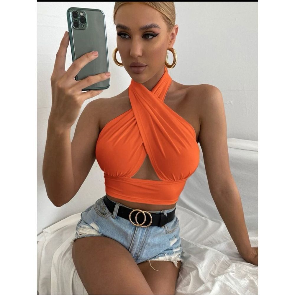 SHEIN BAE Solid Cross Crop Halter Top